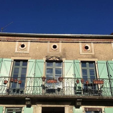 Appartement De 75 M2 Dans Maison Familiale Saint-Antonin-Noble-Val Ngoại thất bức ảnh